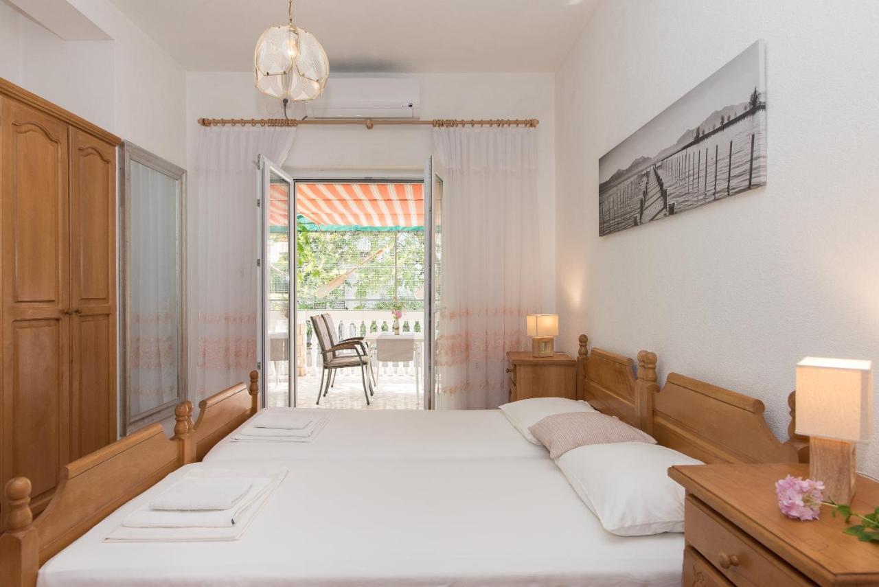 Topic Apartments Vodice Buitenkant foto