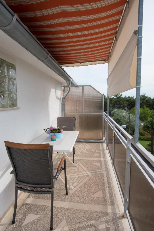Topic Apartments Vodice Buitenkant foto