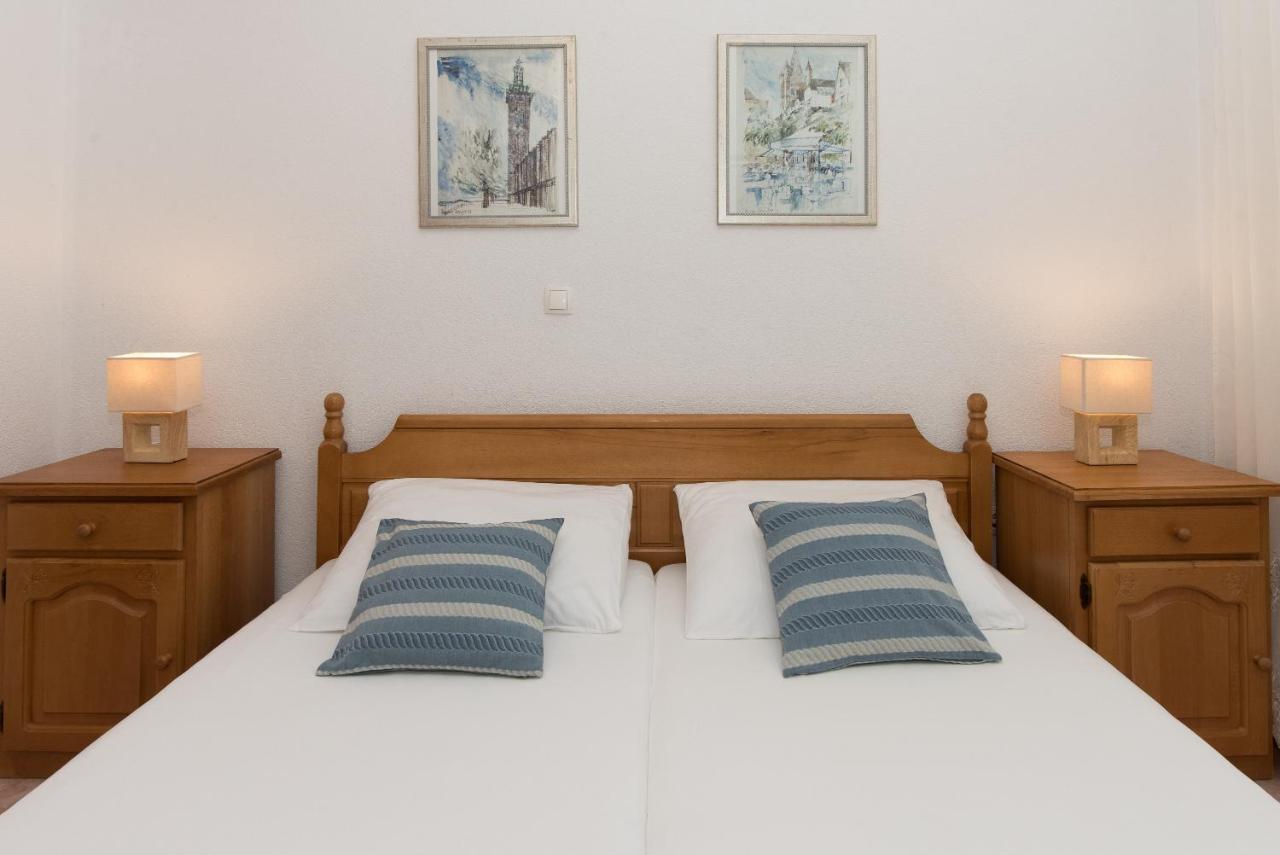 Topic Apartments Vodice Buitenkant foto