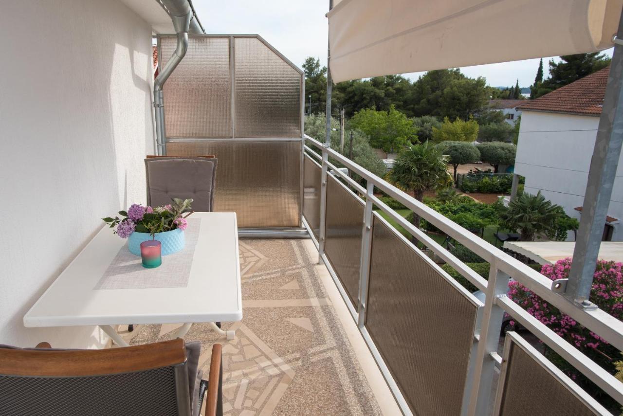 Topic Apartments Vodice Buitenkant foto