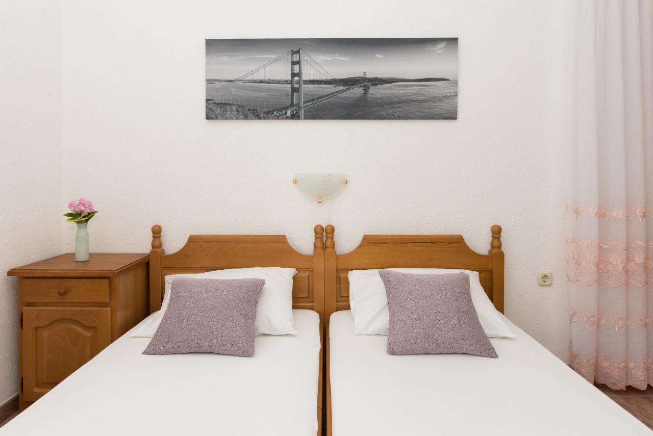 Topic Apartments Vodice Buitenkant foto